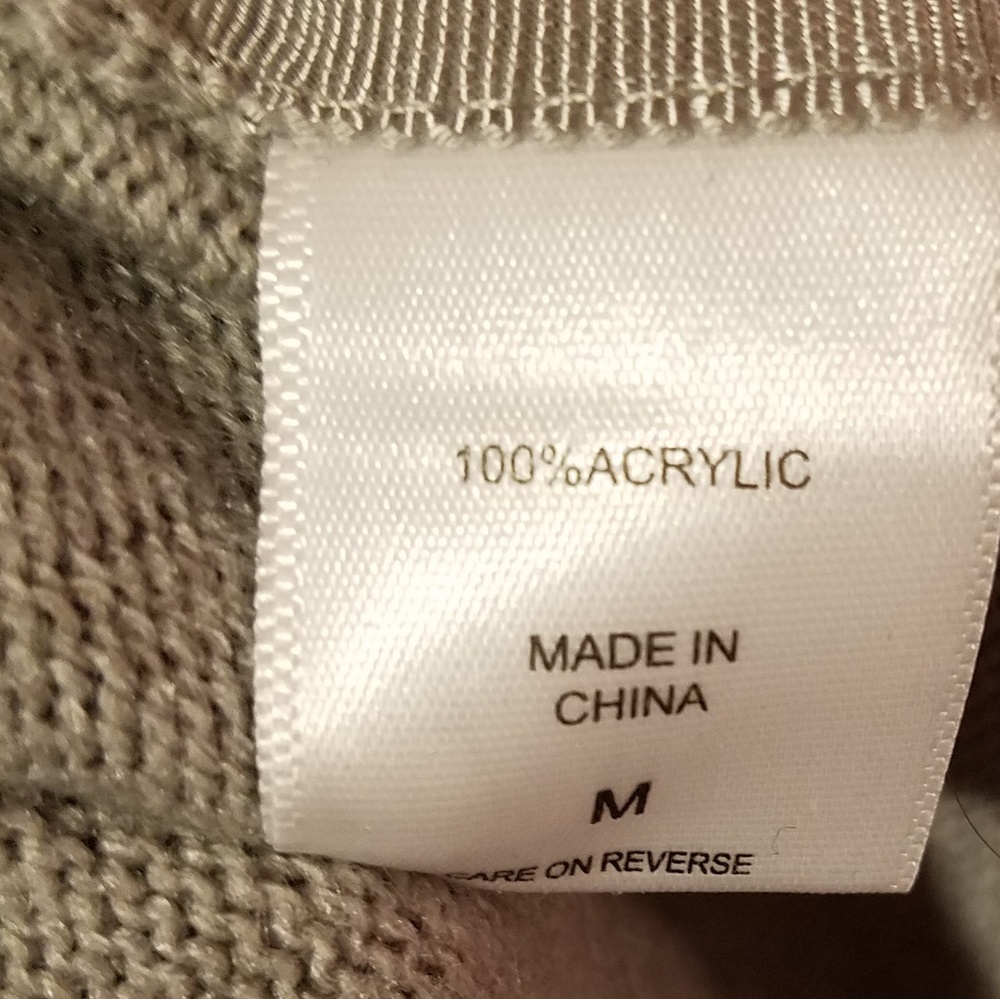 Snap Slit Sweater - Picture 5 of 5